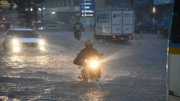 Tormenta deja sin luz a varias ciudades en distintos departamentos