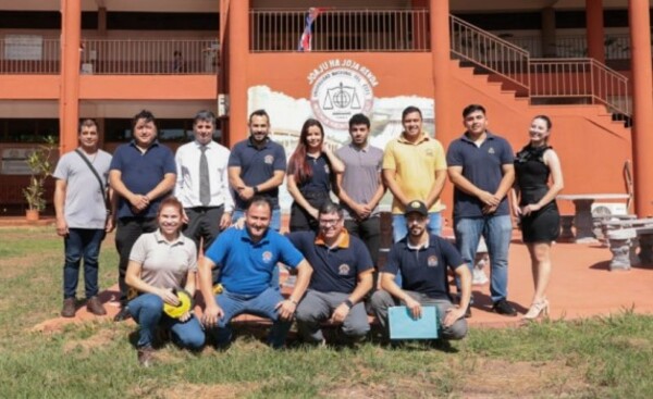 Visita técnica para mejoras en facultad de Derecho