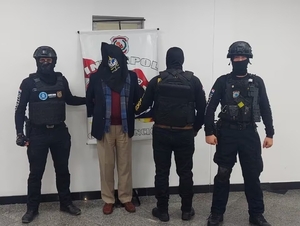 Llegó extraditado de Uruguay el exbanquero José Peirano
