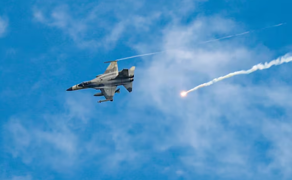 Taiwán detectó aviones y buques chinos cerca de su territorio a días de la investidura de Lai Ching-te - .::Agencia IP::.