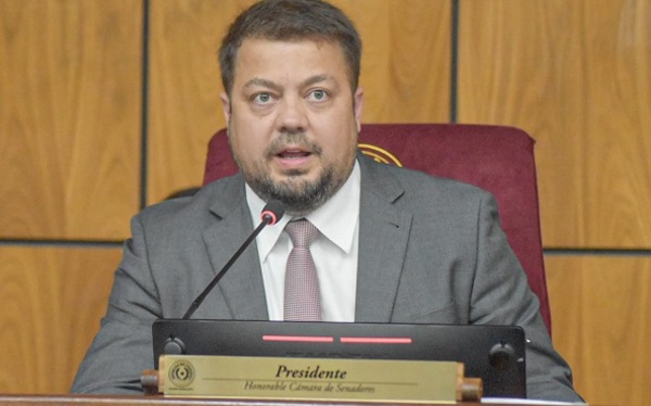 El subcomandante policial es un “burro” según senador Soroka