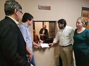 Congreso: Sindicato de Periodistas pide audiencia para garantizar seguridad y labor de comunicadores - Política - ABC Color
