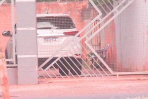 Insólito: Vehículo incautado en la vía publica se encuentra supuestamente en la casa de una fiscal