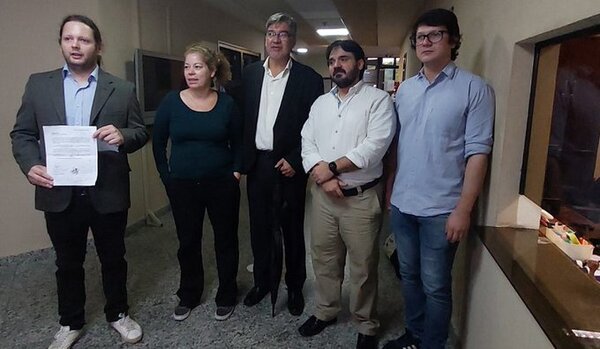 Periodistas exigen garantías y piden rechazo a propuesta Esgaib que busca limitar trabajo de la prensa