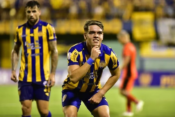 Nacional vs Luqueño: Partido sin público al ritmo de Karol G