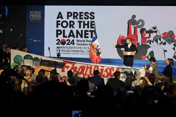 Gabriel Boric: "La prensa debe incomodar al poder y debo decir que me ha incomodado" - Mundo - ABC Color