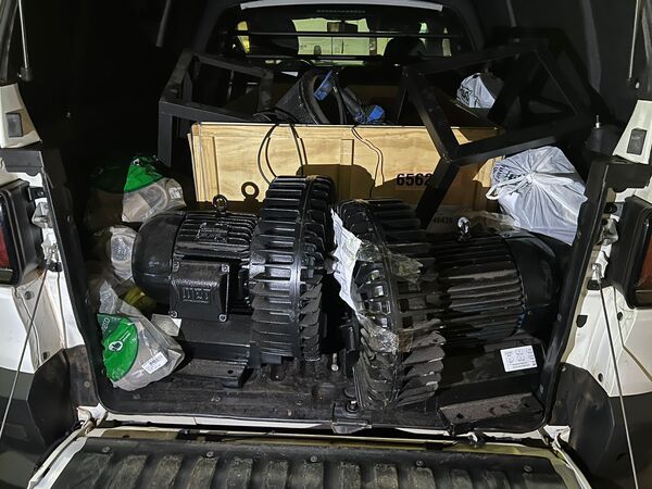 Brasileño es detenido con motores eléctricos de dudosa procedencia - La Clave