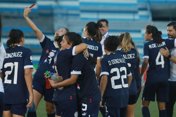Versus / El emotivo mensaje de Carlos Jara Saguier a las chicas de la Albirroja Femenina Sub-20