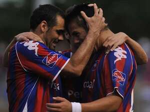 La última victoria de Cerro Porteño en Tuyucuá: 3 goles en 44 minutos, 1 expulsado y Erwin Ávalos de arquero - Cerro Porteño - ABC Color