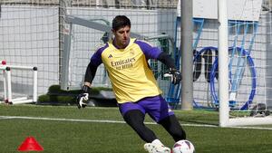 Courtois regresa a una convocatoria