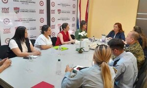 Abordaron casos de violencia contra mujeres con autoridades de Caaguazú – Prensa 5