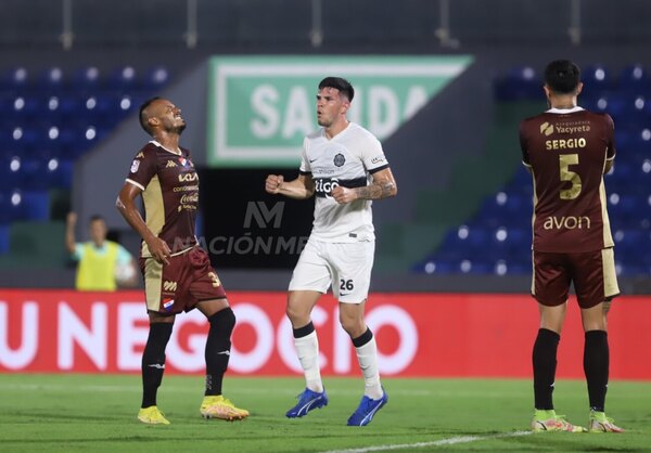 Versus / ¿Por qué Junior Barreto fue "borrado" por Martín Palermo?