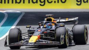 Verstappen empieza el fin de semana mandando en Miami
