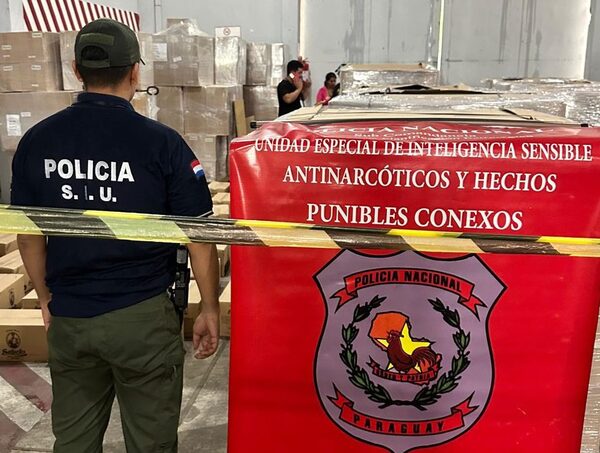 Hallan cocaína en paquetes de almidón en el Aeropuerto Silvio Pettirossi · Radio Monumental 1080 AM