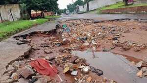 Temporal deja calles destrozadas en Villa Elisa - Nacionales - ABC Color