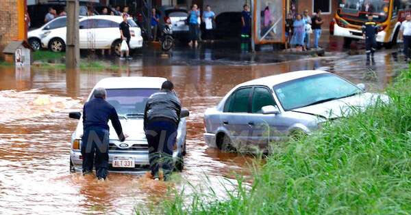 La Nación / Ante fuertes lluvias recomiendan evitar estos puntos de Luque, Limpio y Mariano Roque Alonso