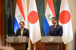 Visita del Primer Ministro de Japón con acuerdos cooperación en el sector público y privado