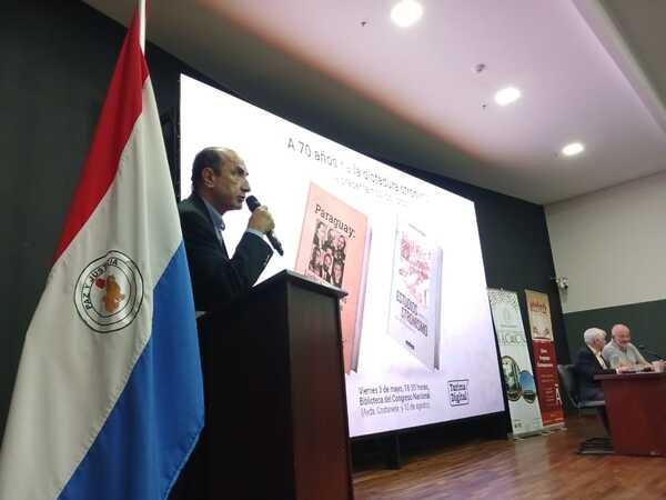 Presentan el libro "Paraguay: luchas populares y democráticas" en la Biblioteca del Congreso Nacional - Noticiero Paraguay