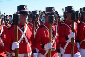 Cerrarán este domingo parte de la Costanera por ensayo de desfile militar - Nacionales - ABC Color
