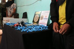 Supuestos "narco-chorros" con 137 dosis de drogas fueron capturados en Capiatá - .::Agencia IP::.