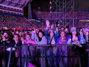 Video: disturbios y robo de celulares tras concierto de Karol G - Policiales - ABC Color