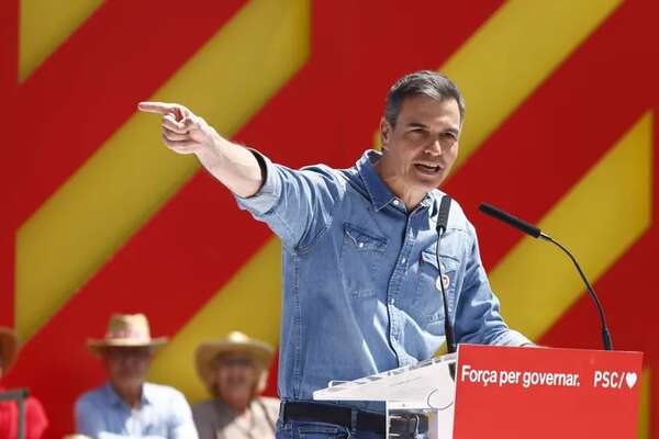 España apela a los lazos con Argentina para zanjar la polémica con Milei - Mundo - ABC Color