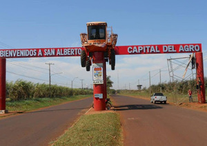 Roban dinero y celulares de local comercial