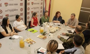 Ministra de la Mujer se reunió con autoridades Municipales en Coronel Oviedo - OviedoPress
