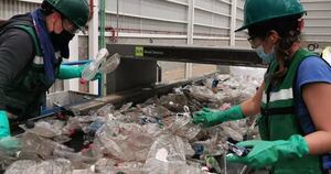 La Nación / El MIC y empresas avanzan en reglamentación de la ley de reciclaje plástico