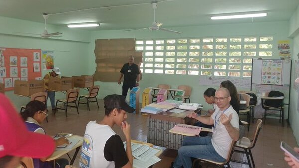 Abren las urnas en las elecciones generales de Panamá - ADN Digital