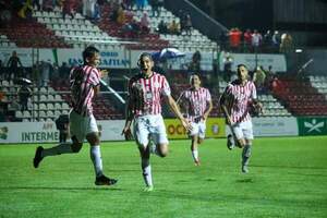 ¡De local te destroza! - San Lorenzo Hoy