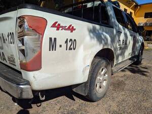 “Bochincheros” corrieron de policías pero luego se entregó el que manejaba el auto