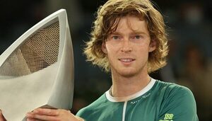 Versus / Andrey Rublev se hace con la corona de Carlos Alcaraz en Madrid