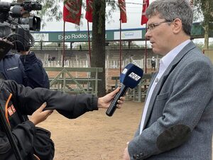 Solicitan al gobierno asfaltado del tramo Neuland a Pozo Hondo