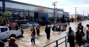 La Nación / Lluvias dejan unos 70.000 desalojados y 60 muertos