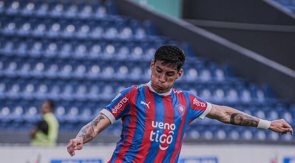 Enzo Giménez, la gran novedad entre los viajeros de Cerro a Perú - Unicanal