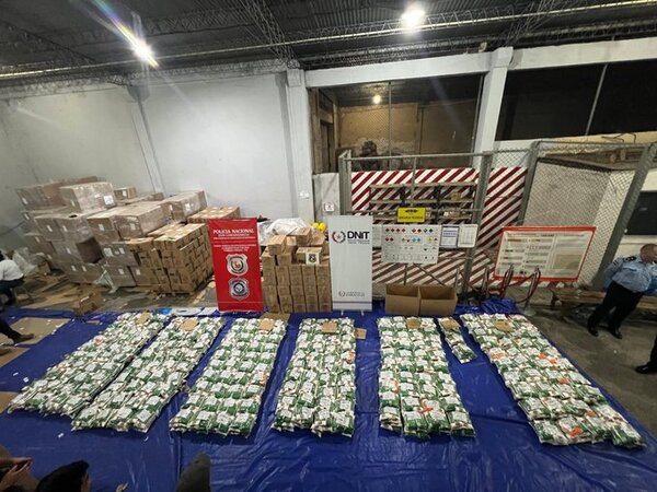 Cocaína incautada en el aeropuerto está valorada en casi USD 50 millones