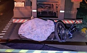 Motociclista fallece tras chocar contra parte trasera de un camión
