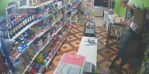 Video: Presunto caso de sicariato se registró a dos cuadras de una comisaría en Presidente Franco - La Tribuna