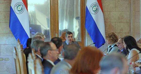 La Nación / Peña pide a sus ministros redoblar esfuerzos y no retroceder