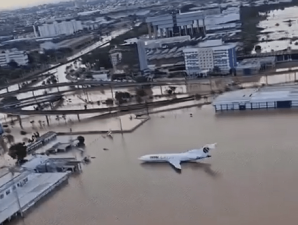 Paraguaya queda atrapada en Porto Alegre por inundaciones · Radio Monumental 1080 AM