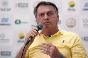 Bolsonaro es trasladado a São Paulo para proseguir el tratamiento contra una erisipela - Mundo - ABC Color