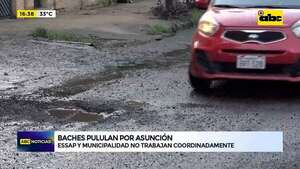 Baches pululan por Asunción: ESSAP y municipalidad no trabajan coordinadamente - ABC Noticias - ABC Color
