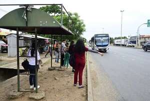 Paro de buses: Opama exige al Gobierno no caer en chantaje de transportistas - Nacionales - ABC Color