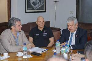 Intendente se reunió con el Ministro del Interior con el fin de mejorar la seguridad en la ciudad - Noticiero Paraguay