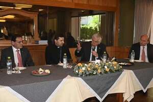 Destacan relación de Paraguay con el Vaticano en reunión con nuncio - Política - ABC Color