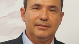 Transportistas amenazan con el paro para alzar pasaje, pese al mal servicio