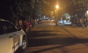 Protestan ante casa de intendente en Franco