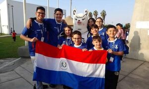 Ajedrecista de UNECHESS se consagra vice campeón mundial en Perú