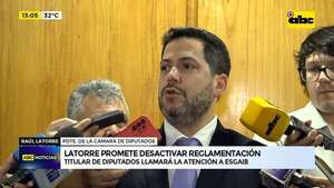 Video: Raúl Latorre asegura estar en contra de la censura y evita contestar pregunta sobre Esgaib - ABC Noticias - ABC Color